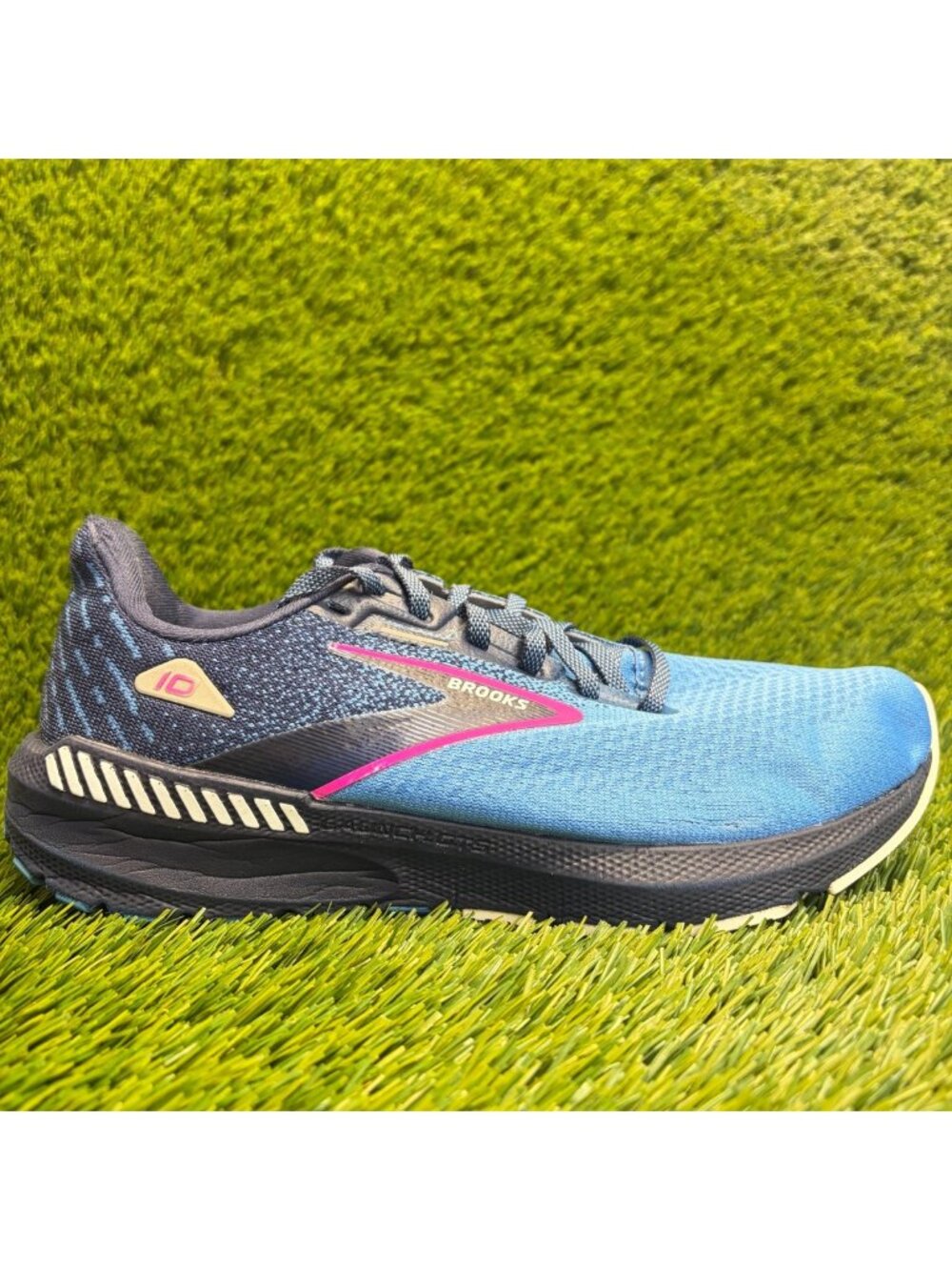 Brooks Launch GTS 10 Womens Size 9 Blue Athletic Running Walking Shoes Sneakers